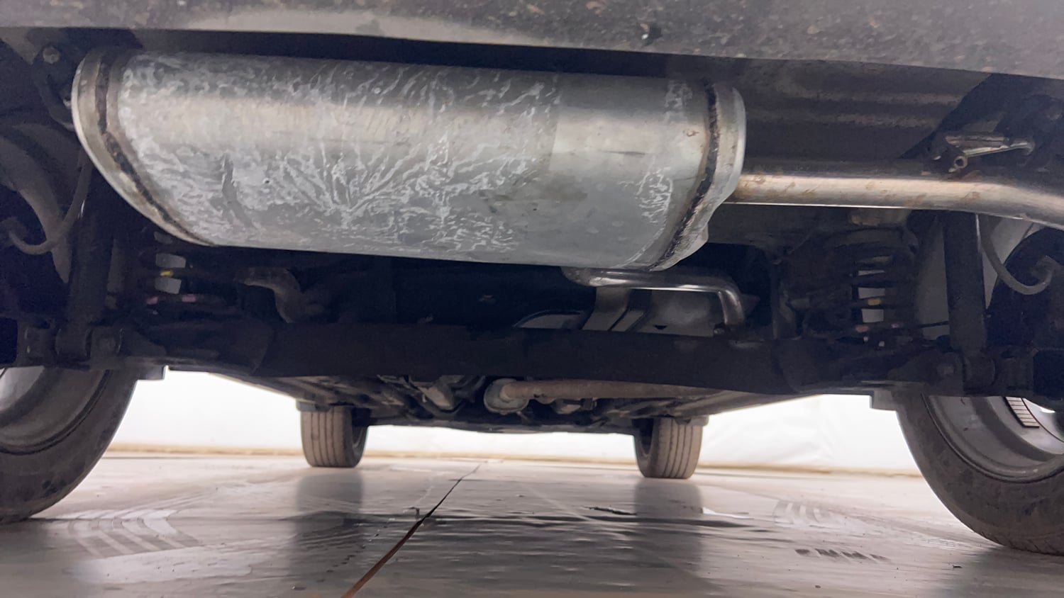 Used 2017 Hyundai Creta 1.6 SX Plus Petrol Special Edition Petrol Manual extra REAR UNDERBODY VIEW (TAKEN FROM REAR)