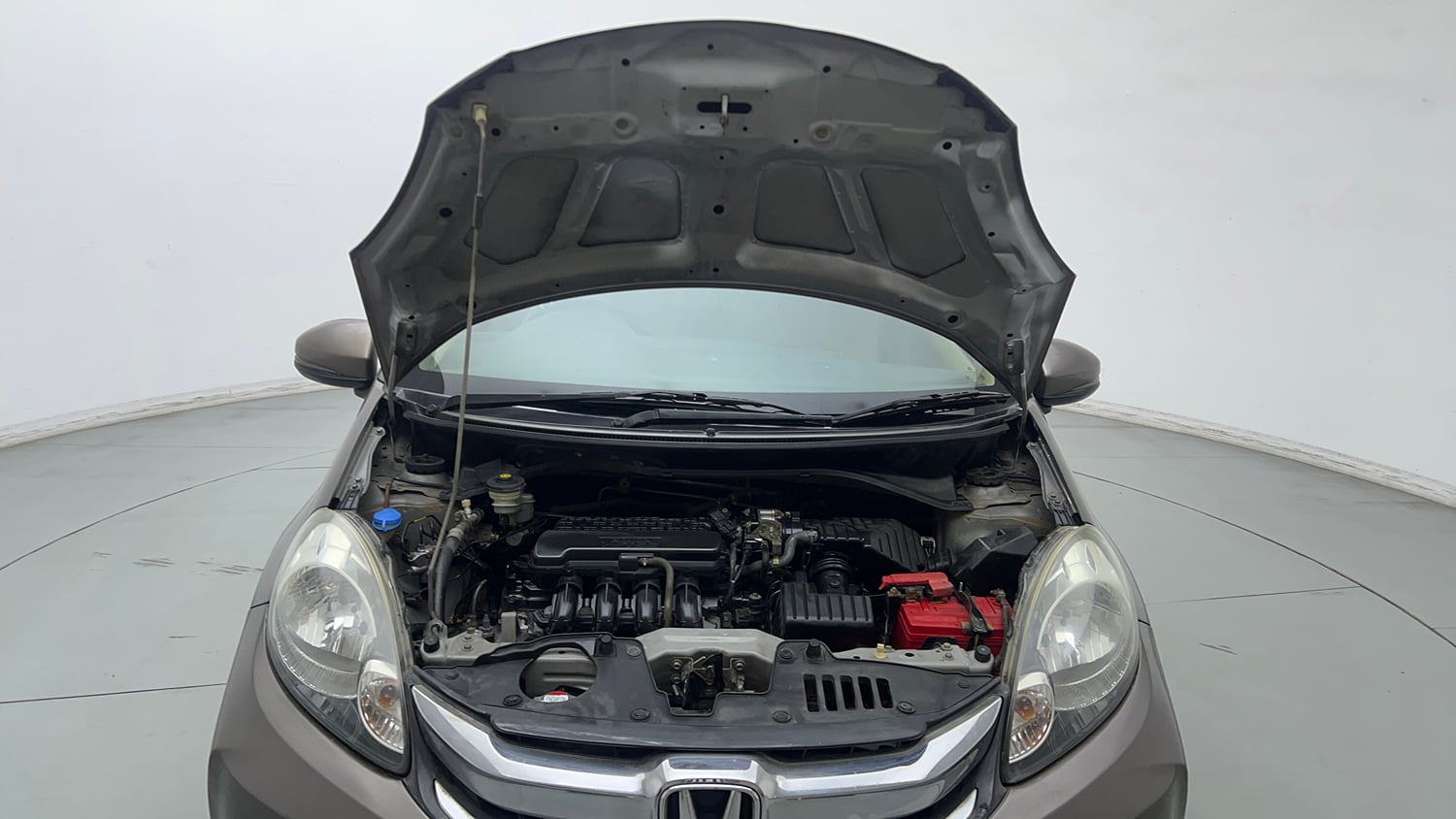 Used 2017 Honda Amaze 1.2 S i-VTEC Petrol Manual engine ENGINE & BONNET OPEN FRONT VIEW