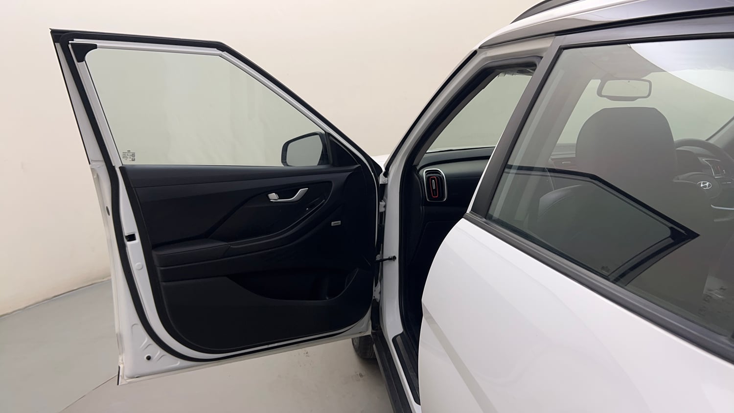 Used 2022 Hyundai Creta SX (O) 1.5 Petrol IVT Knight Petrol Automatic interior LEFT FRONT DOOR OPEN VIEW
