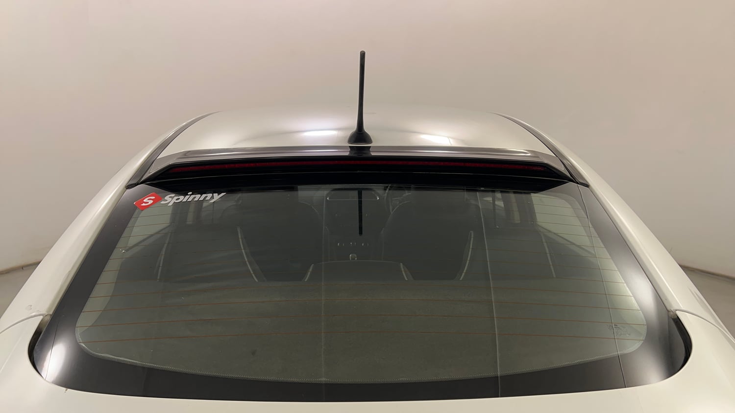 Used 2017 Tata Tigor Revotron XZ Petrol Manual exterior BACK WINDSHIELD VIEW