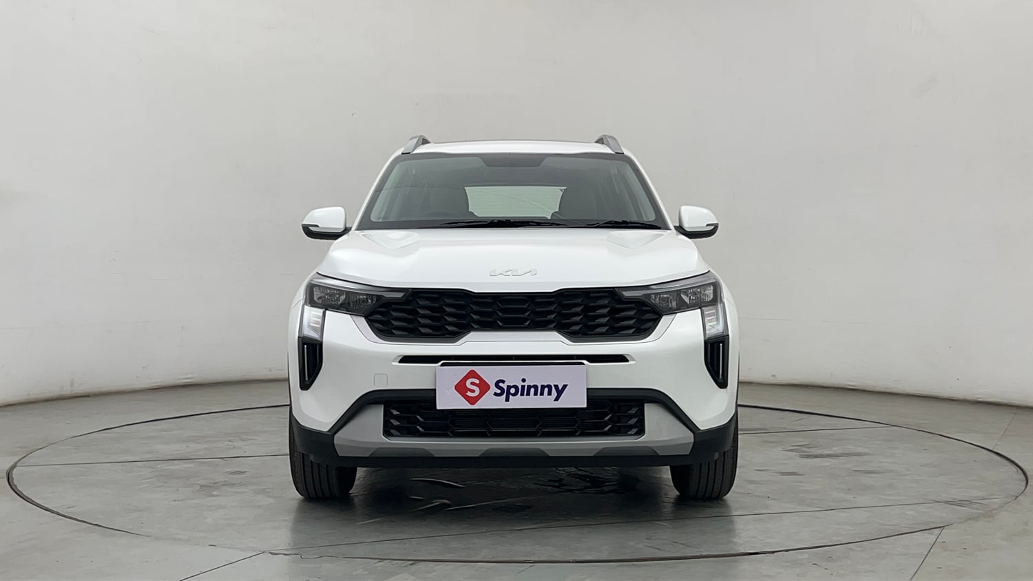 Used 2026 Kia Sonet HTK Plus 1.2 Petrol MT Petrol Manual exterior FRONT VIEW