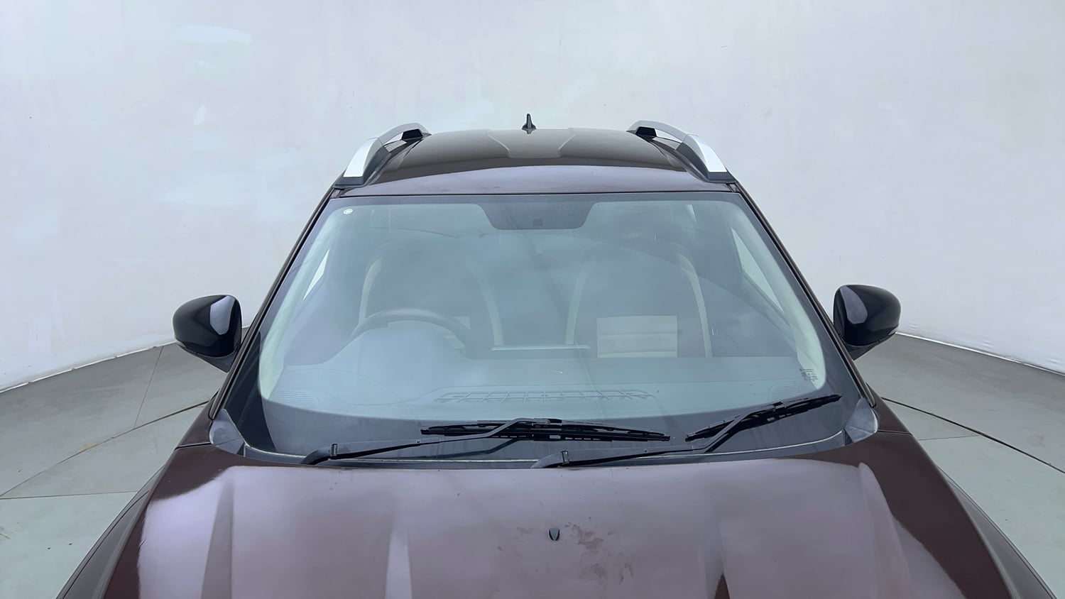 Used 2022 Renault Kiger RXT MT Petrol Manual exterior FRONT WINDSHIELD VIEW