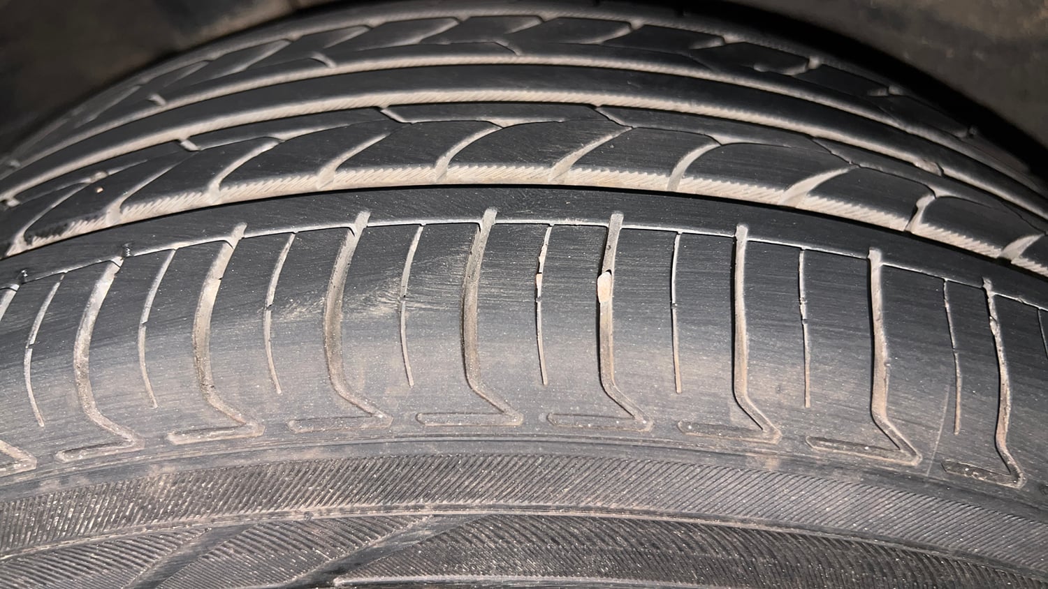 Used 2018 Honda BR-V V Petrol Petrol Manual tyres RIGHT REAR TYRE TREAD VIEW