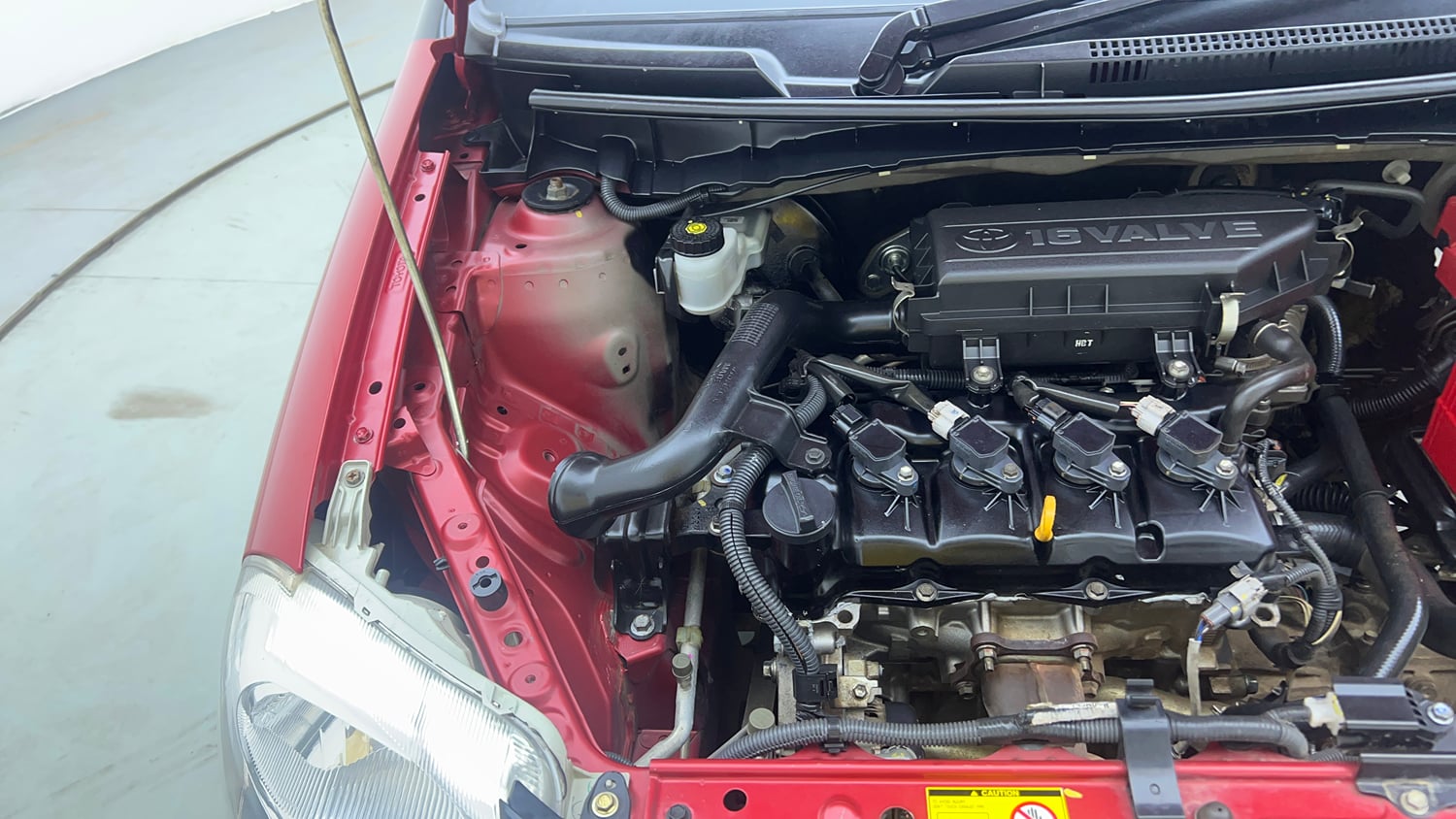 Used 2018 Toyota Etios Liva V Petrol Manual engine ENGINE RIGHT SIDE VIEW