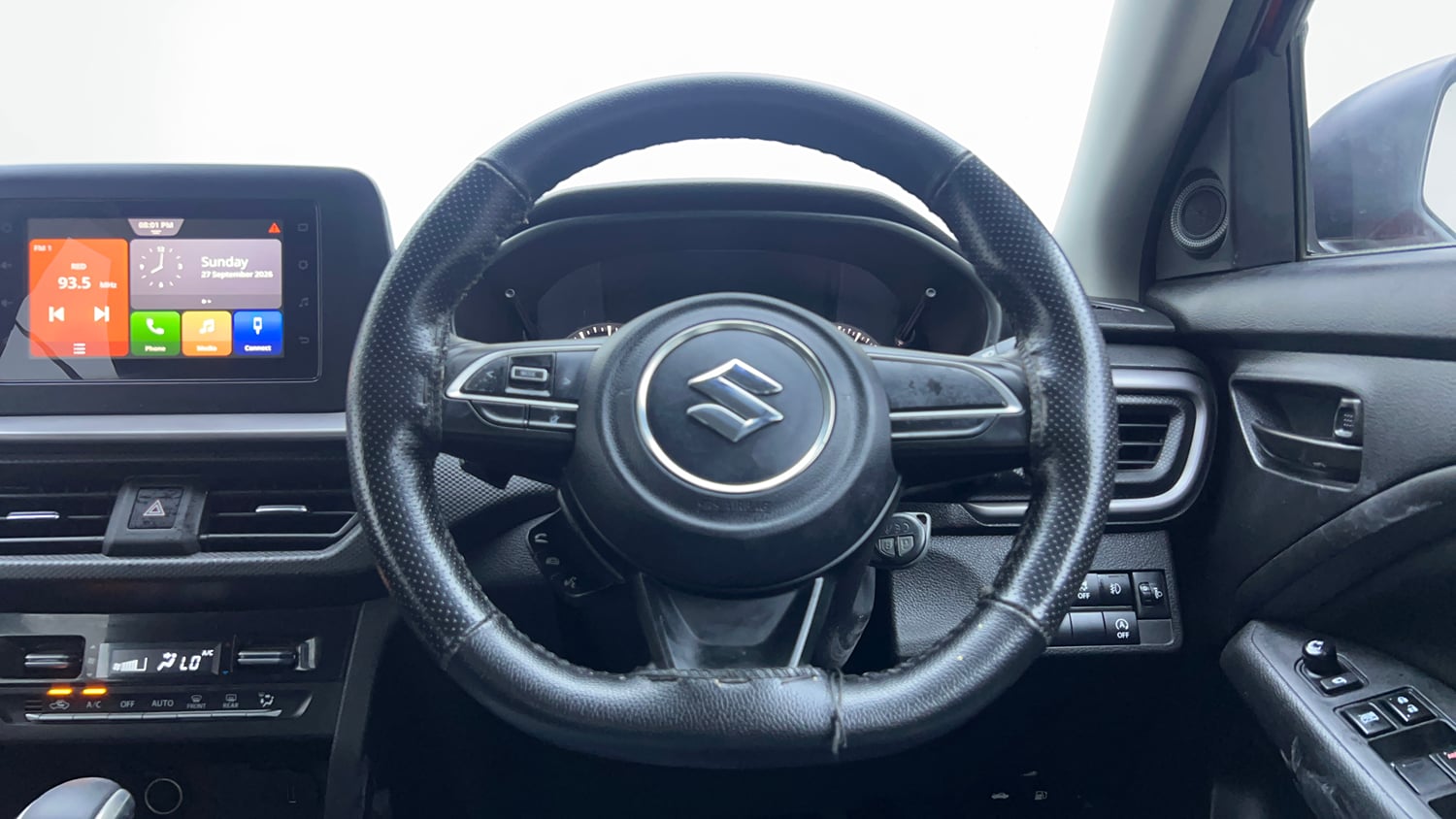 Used 2022 Maruti Suzuki Brezza Vxi AT Petrol Automatic interior STEERING VIEW