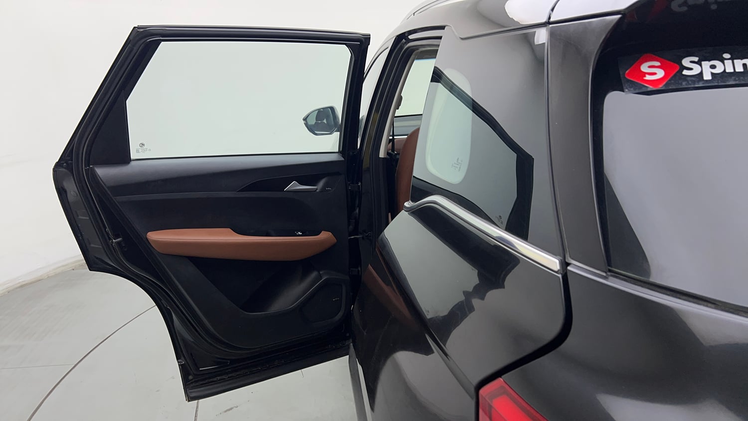 Used 2021 MG Motors Hector Plus Sharp 1.5 Petrol Turbo CVT 6-STR Petrol Automatic interior LEFT REAR DOOR OPEN VIEW