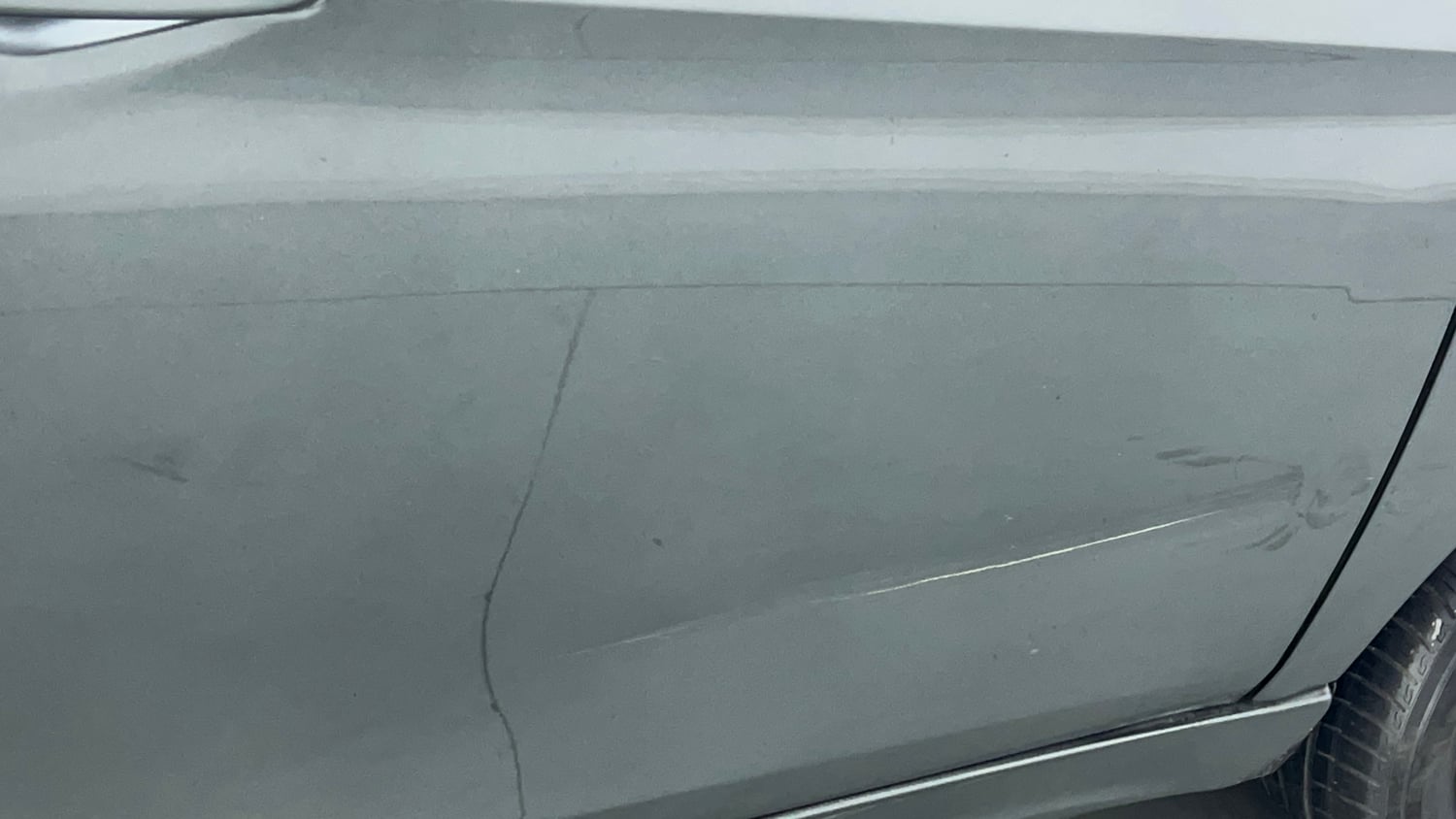 Used 2023 Tata Tiago XTA Petrol Automatic dents MINOR DENT