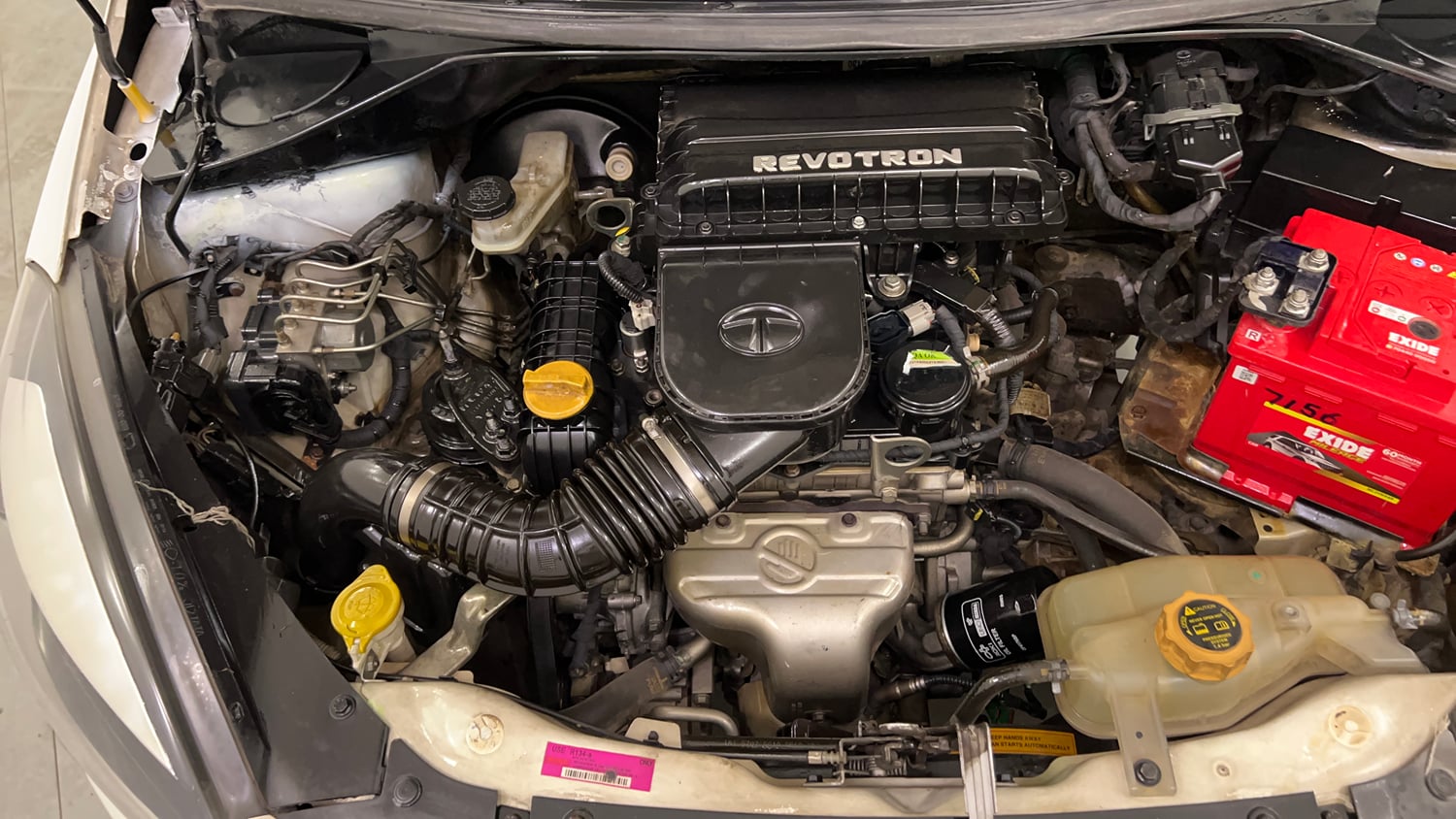 Used 2017 Tata Tigor Revotron XZ Petrol Manual engine ENGINE RIGHT SIDE VIEW