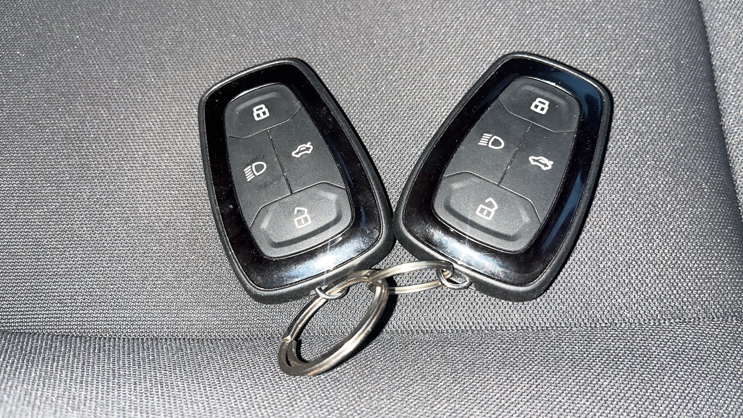 Used 2025 Tata Nexon Creative Plus 1.2 Revotron Petrol 7DCA DT Petrol Automatic extra CAR KEY VIEW
