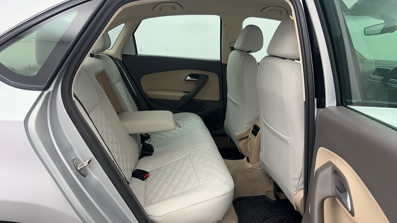 Used 2021 Volkswagen Vento Highline 1.0L TSI Petrol Manual interior RIGHT SIDE REAR DOOR CABIN VIEW