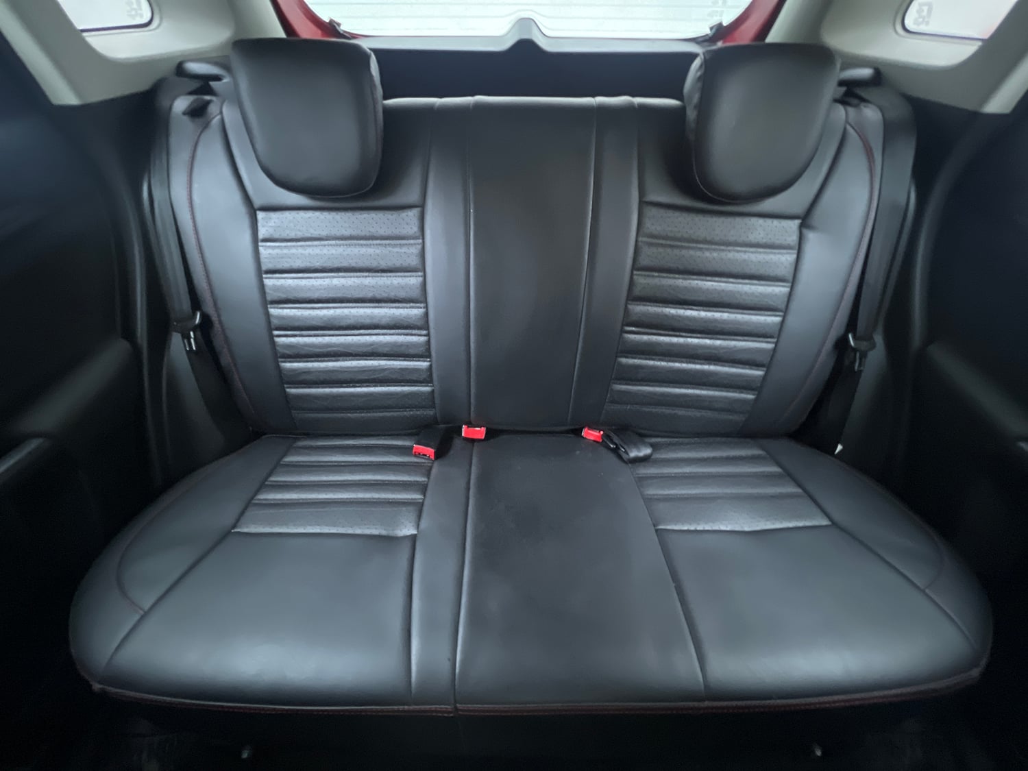 Used 2022 Maruti Suzuki Brezza Vxi AT Petrol Automatic interior REAR SEAT CONDITION VIEW