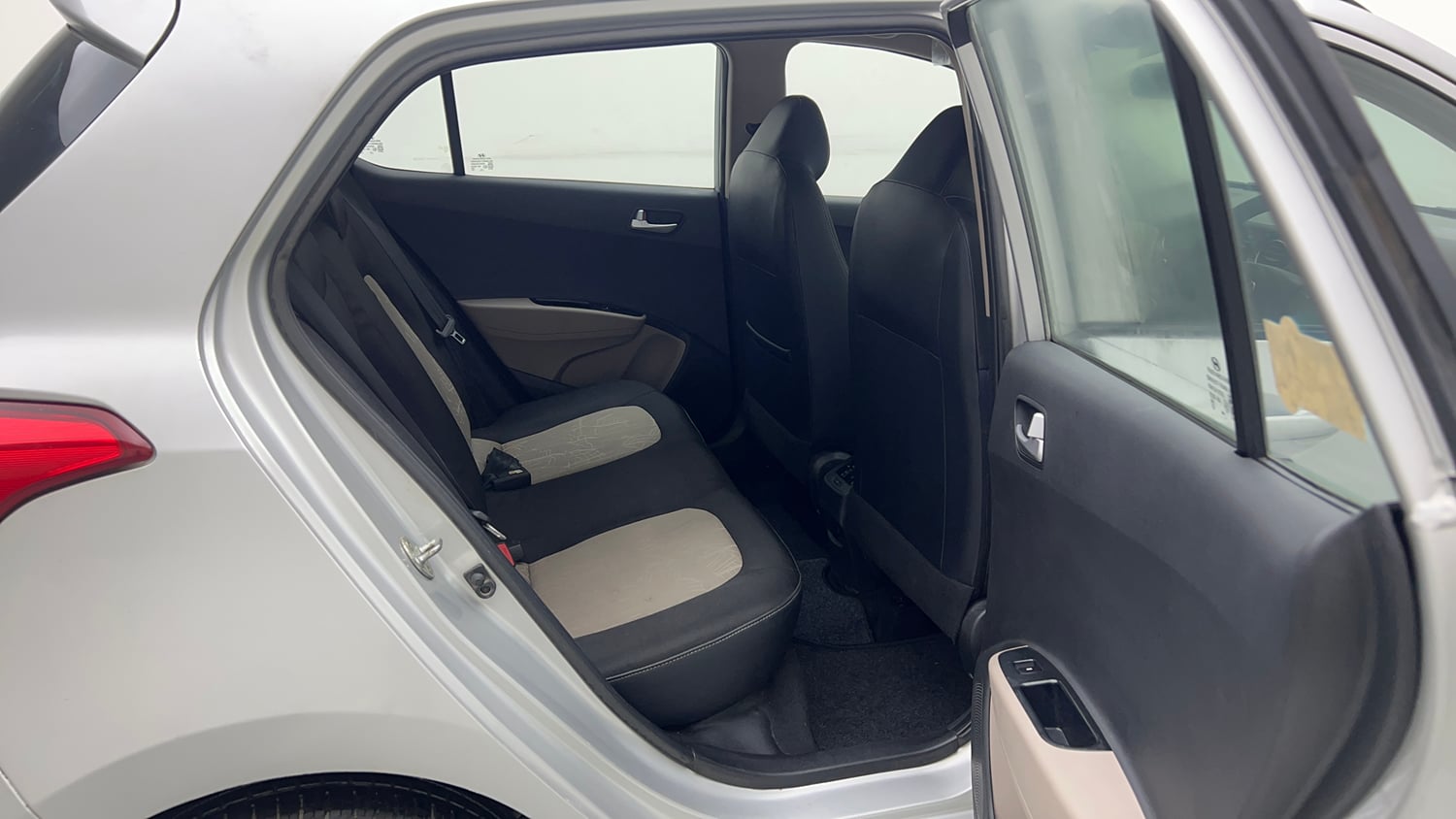 Used 2016 Hyundai Grand i10 Sportz 1.2 Kappa VTVT Petrol Manual interior RIGHT SIDE REAR DOOR CABIN VIEW
