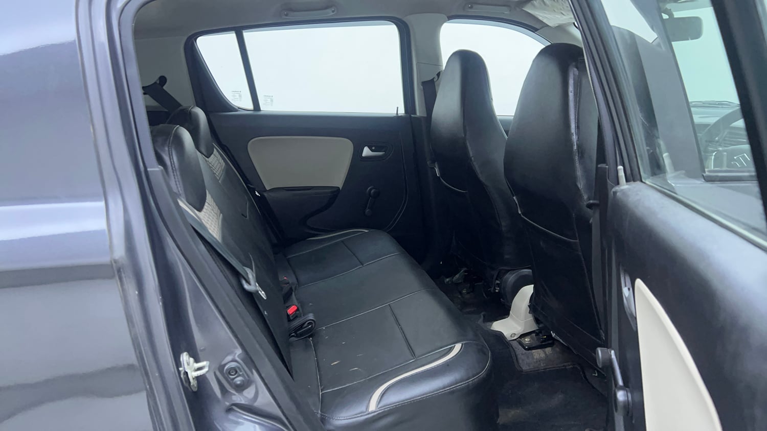 Used 2022 Maruti Suzuki Alto 800 LXi (O) Petrol Manual interior RIGHT SIDE REAR DOOR CABIN VIEW
