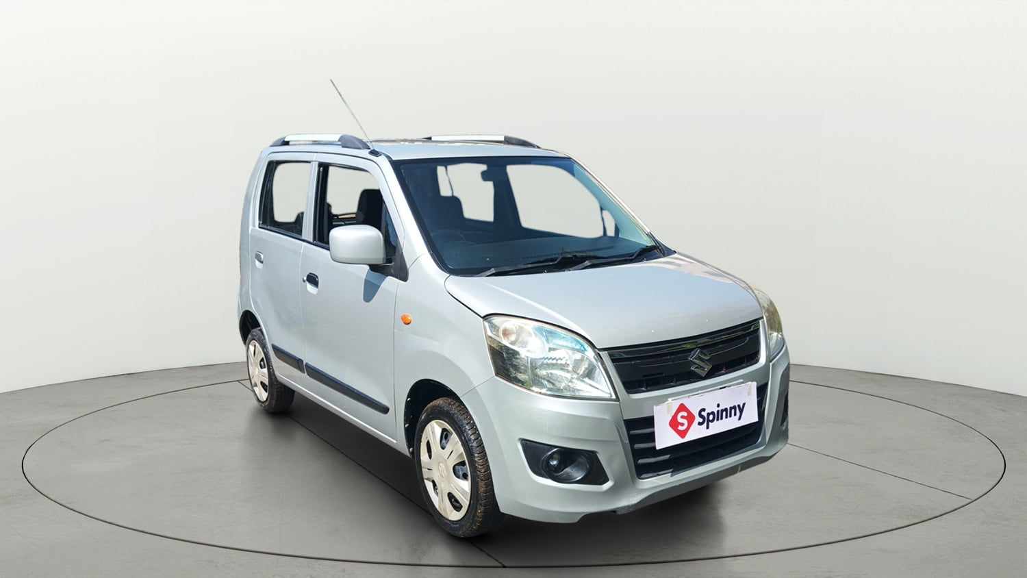Used 2016 Maruti Suzuki Wagon R 1.0 VXI AMT Petrol Automatic exterior RIGHT FRONT CORNER VIEW