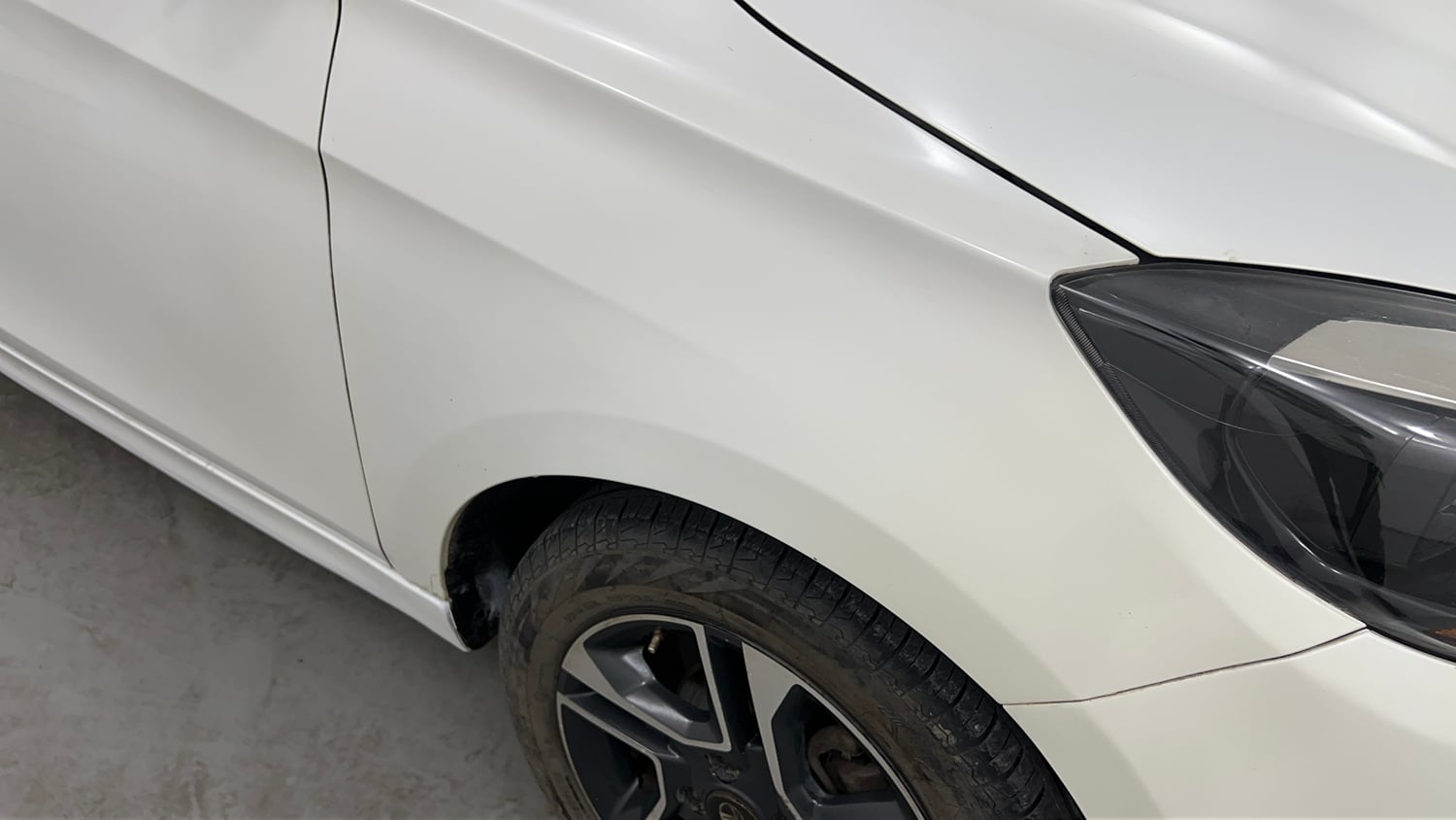 Used 2017 Tata Tigor Revotron XZ Petrol Manual dents MINOR SCRATCH