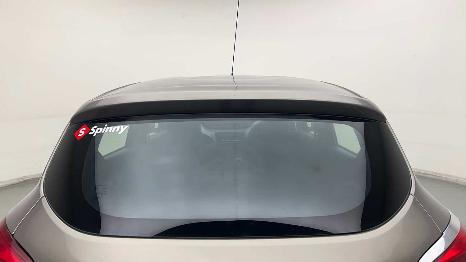 Used 2018 Renault Kwid 1.0 RXT AMT Opt Petrol Automatic exterior BACK WINDSHIELD VIEW