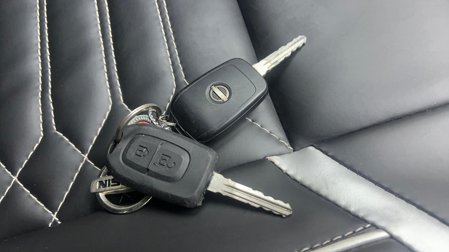 Used 2023 Nissan Magnite XL Petrol Manual extra CAR KEY VIEW