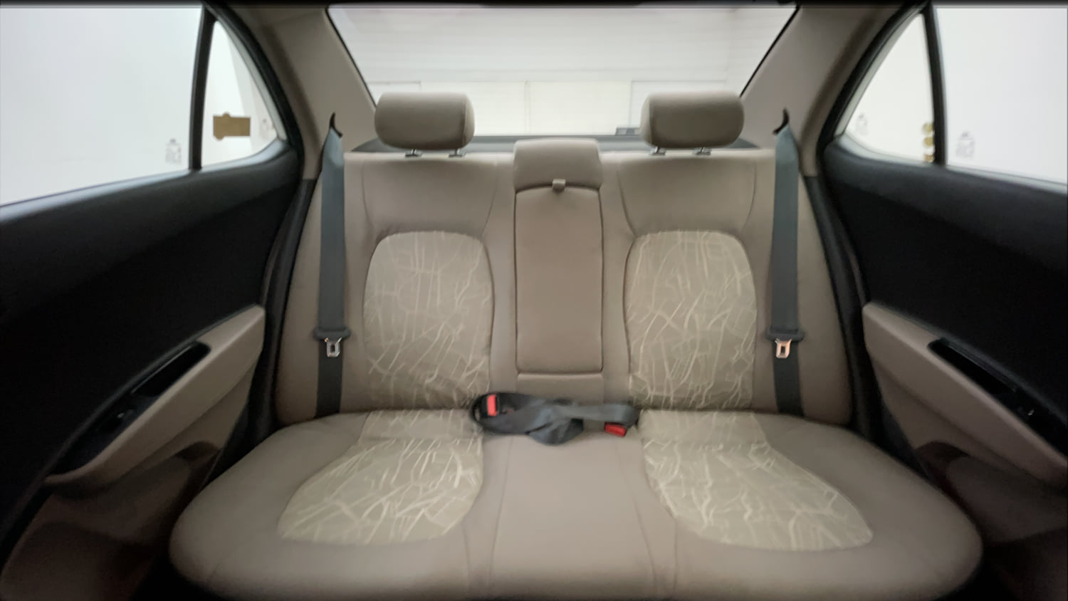 Used 2014 Hyundai Xcent S 1.2 (O) Petrol Manual interior REAR SEAT CONDITION VIEW