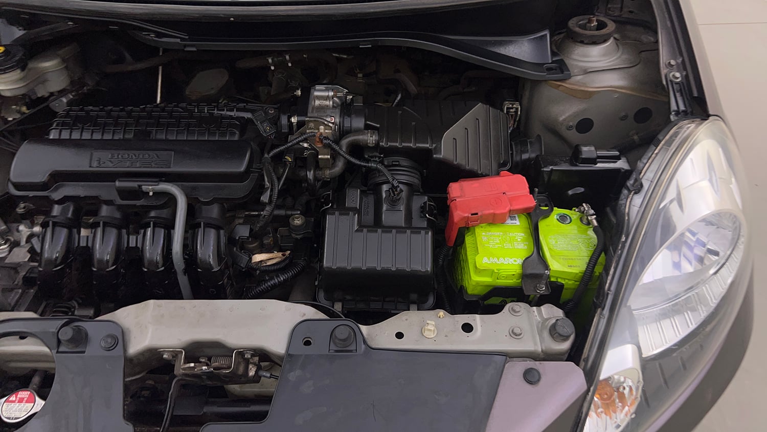 Used 2015 Honda Brio VX AT Petrol Automatic engine ENGINE LEFT SIDE VIEW