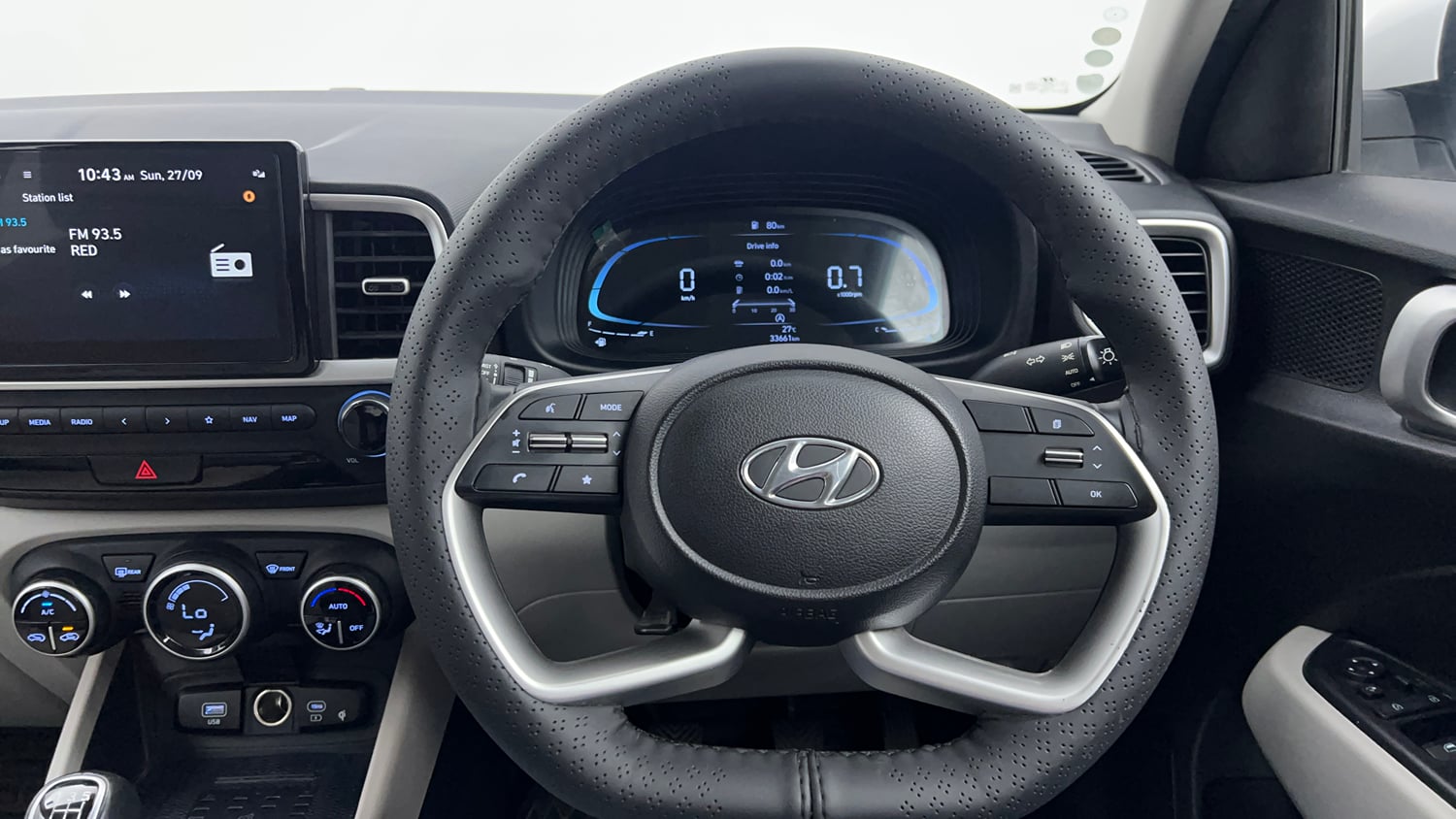 Used 2024 Hyundai Venue SX 1.2 Petrol Petrol Manual interior STEERING VIEW