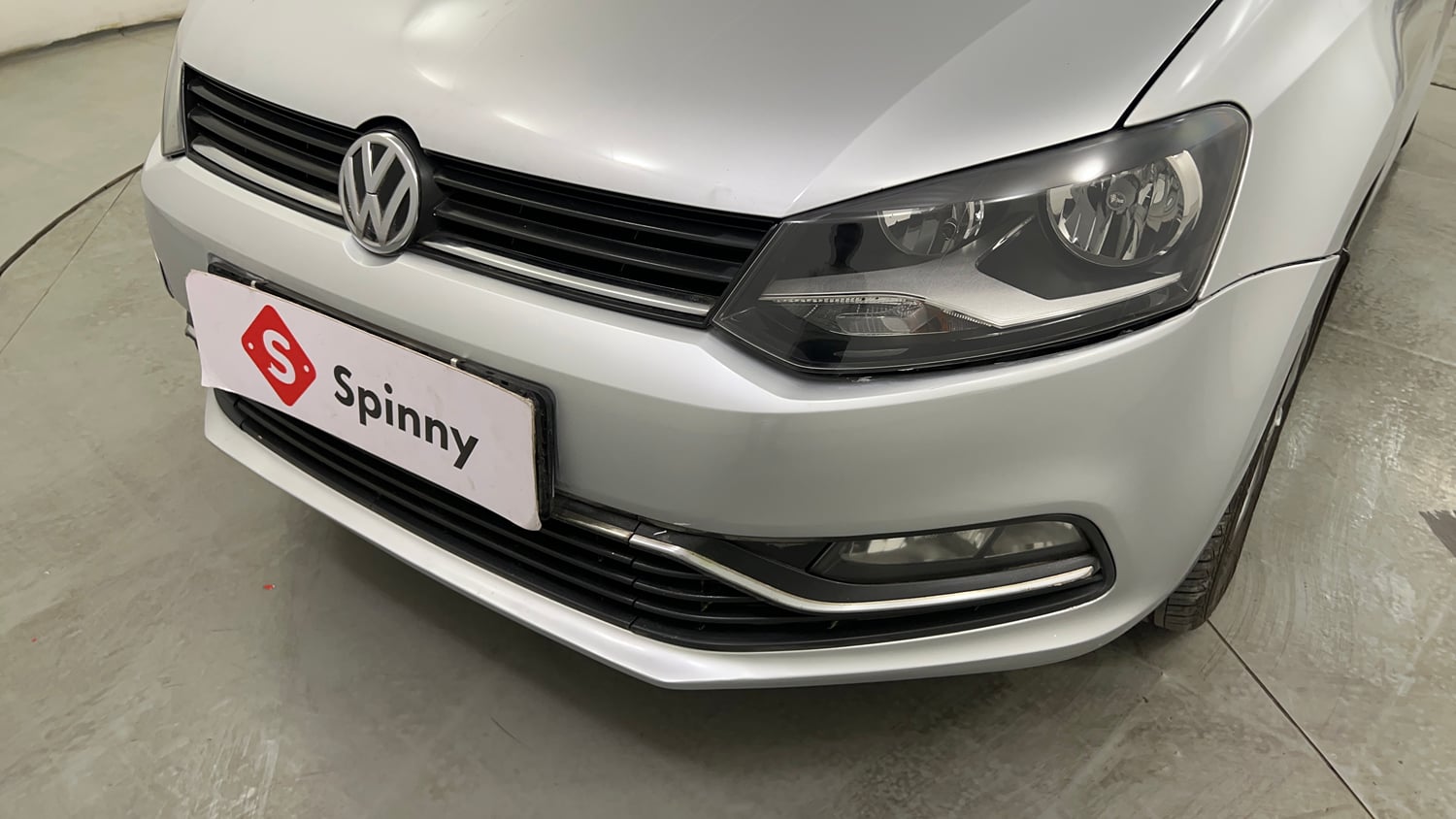Used 2019 Volkswagen Polo Highline Plus 1.0 (P) 16 Alloy Petrol Manual dents MINOR SCRATCH