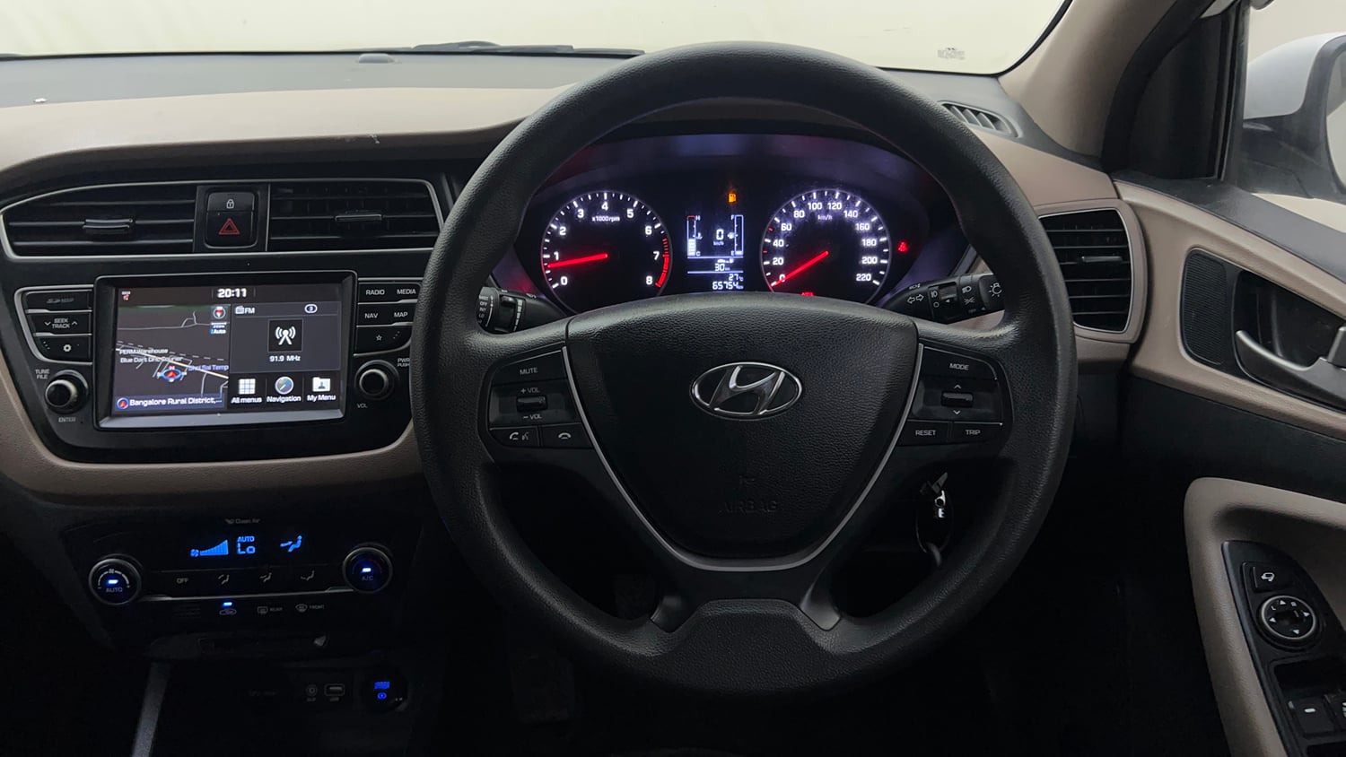 Used 2018 Hyundai Elite i20 Asta 1.2 Petrol Manual interior STEERING VIEW