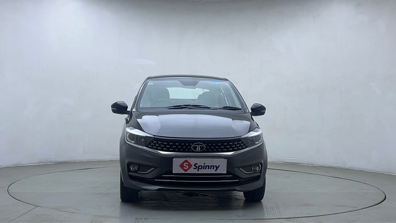 Used 2023 Tata Tigor XZA Plus Leatherette Pack Petrol Automatic exterior FRONT VIEW