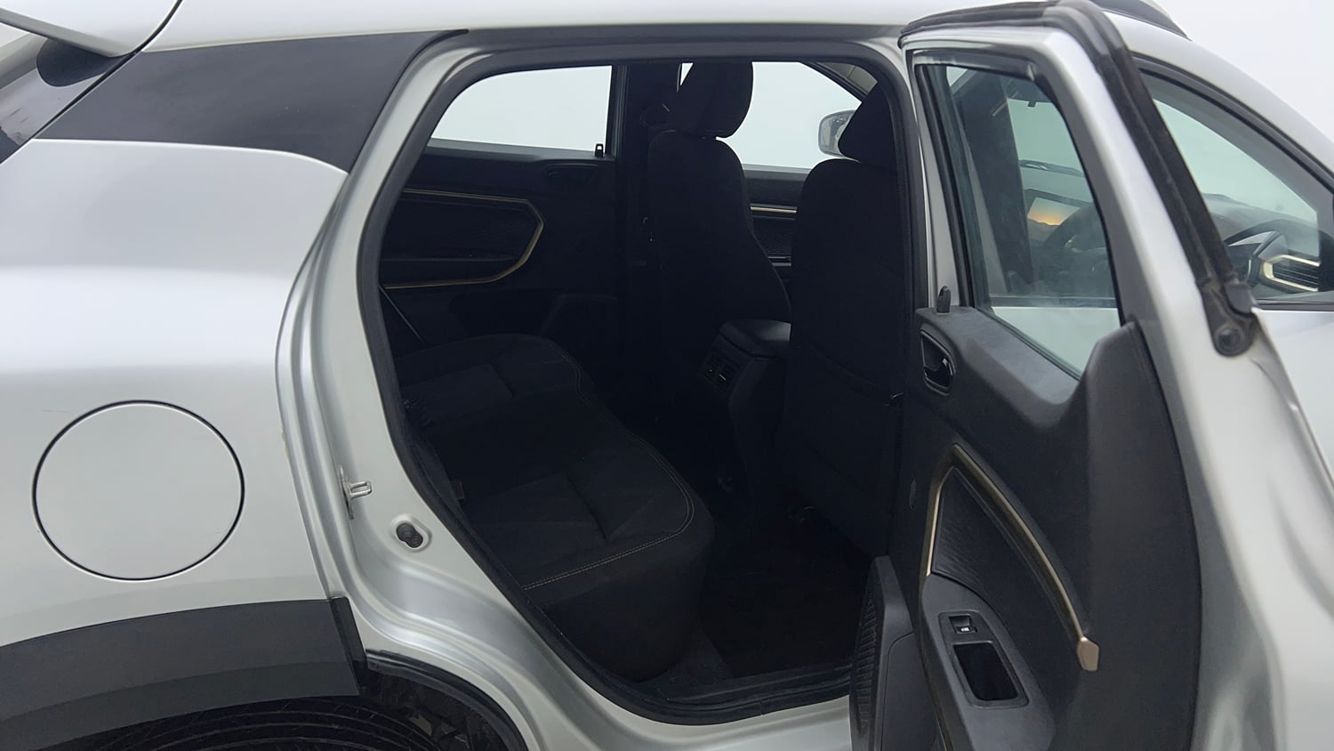 Used 2021 Renault Kiger RXT AMT Petrol Automatic interior RIGHT SIDE REAR DOOR CABIN VIEW