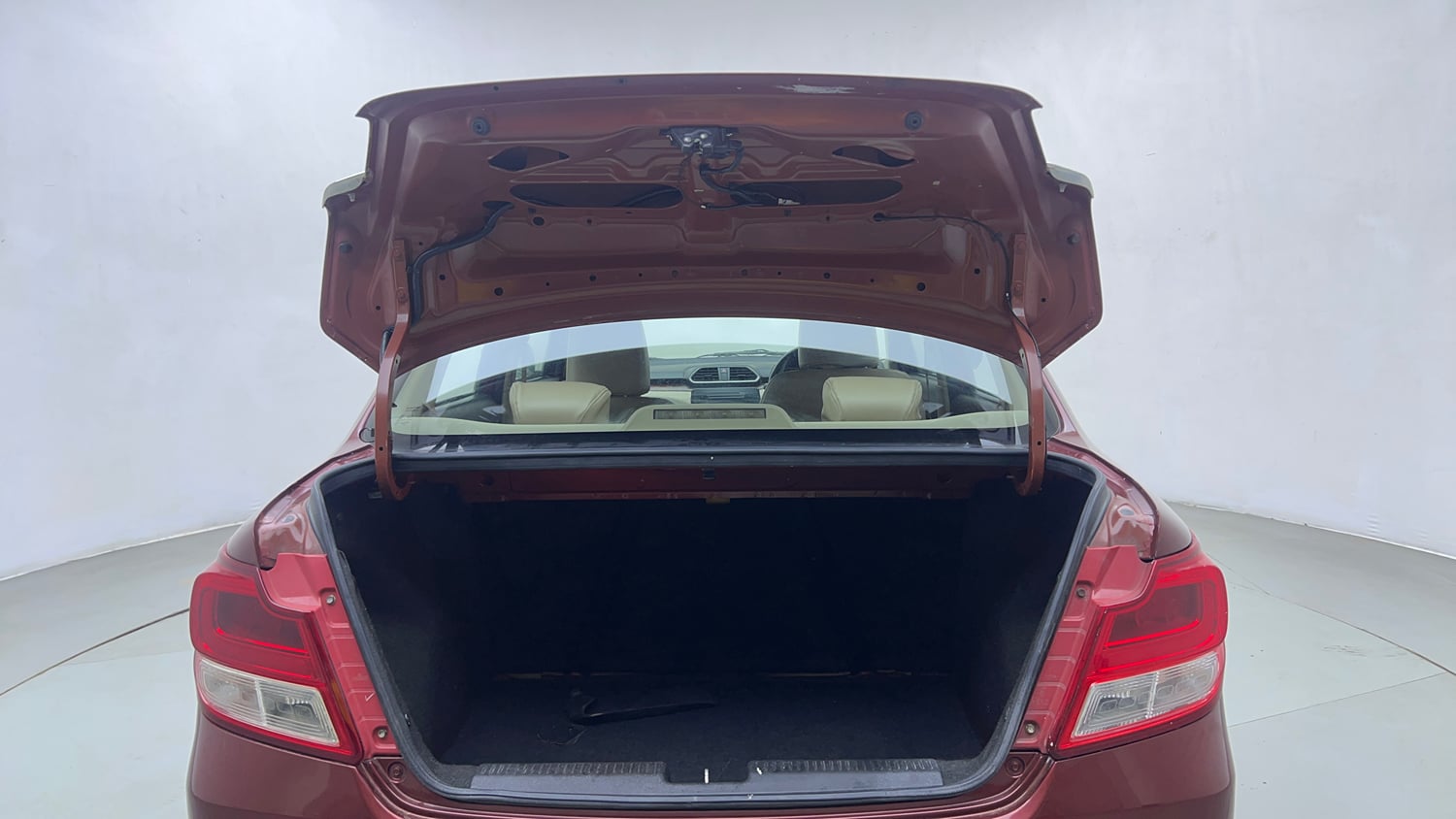 Used 2019 Maruti Suzuki Dzire VXi AMT Petrol Automatic interior DICKY DOOR OPEN VIEW