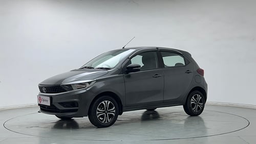 Used 2023 Tata Tiago XTA Petrol Automatic exterior LEFT FRONT CORNER VIEW