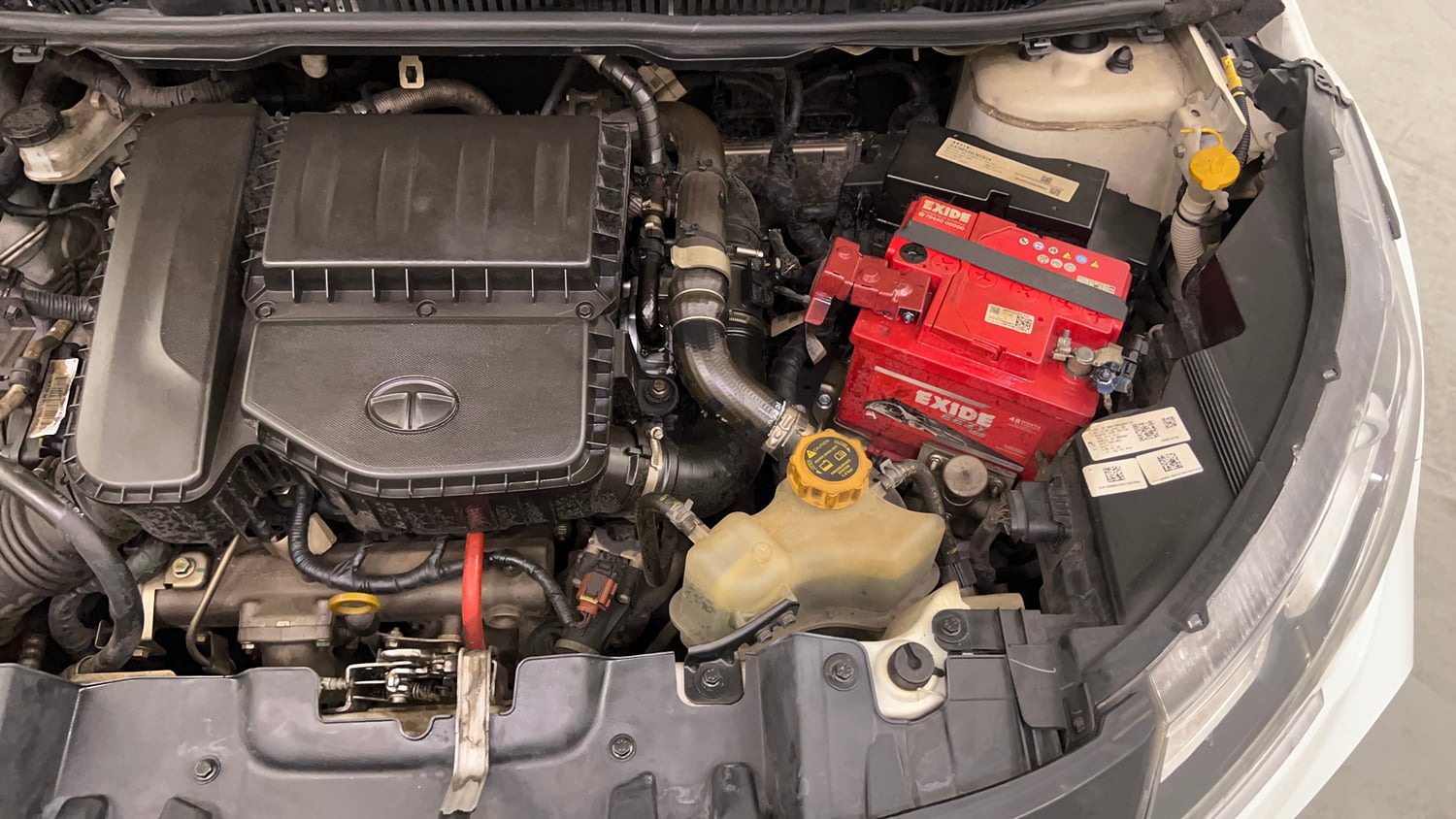 Used 2021 Tata Nexon XZ Plus Diesel Diesel Manual engine ENGINE LEFT SIDE VIEW