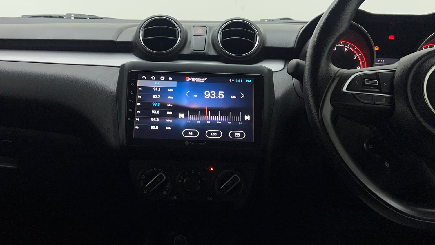 Used 2021 Maruti Suzuki Swift VXi Petrol Manual interior MUSIC SYSTEM & AC CONTROL VIEW
