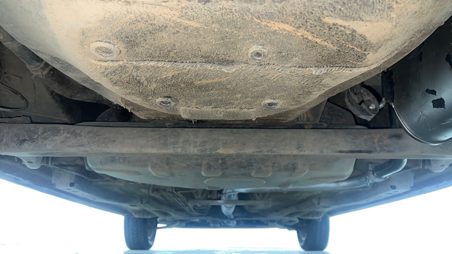 Used 2017 Tata Tiago Revotron XZA Petrol Automatic extra REAR UNDERBODY VIEW (TAKEN FROM REAR)