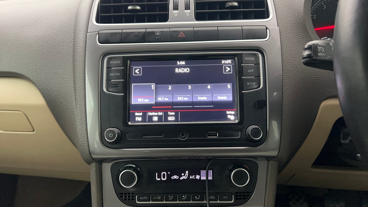 Used 2021 Volkswagen Vento Highline 1.0L TSI Petrol Manual interior MUSIC SYSTEM & AC CONTROL VIEW