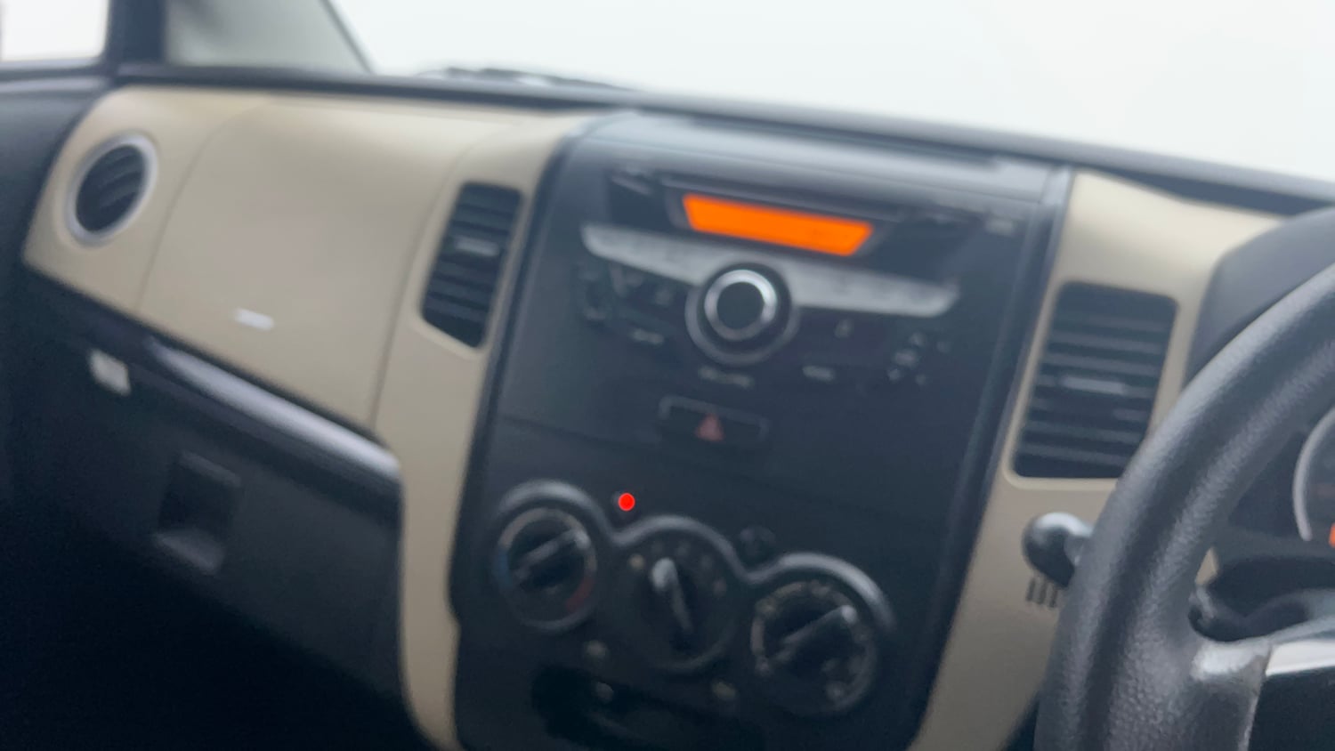 Used 2017 Maruti Suzuki Wagon R VXI+ Petrol Manual interior MUSIC SYSTEM & AC CONTROL VIEW