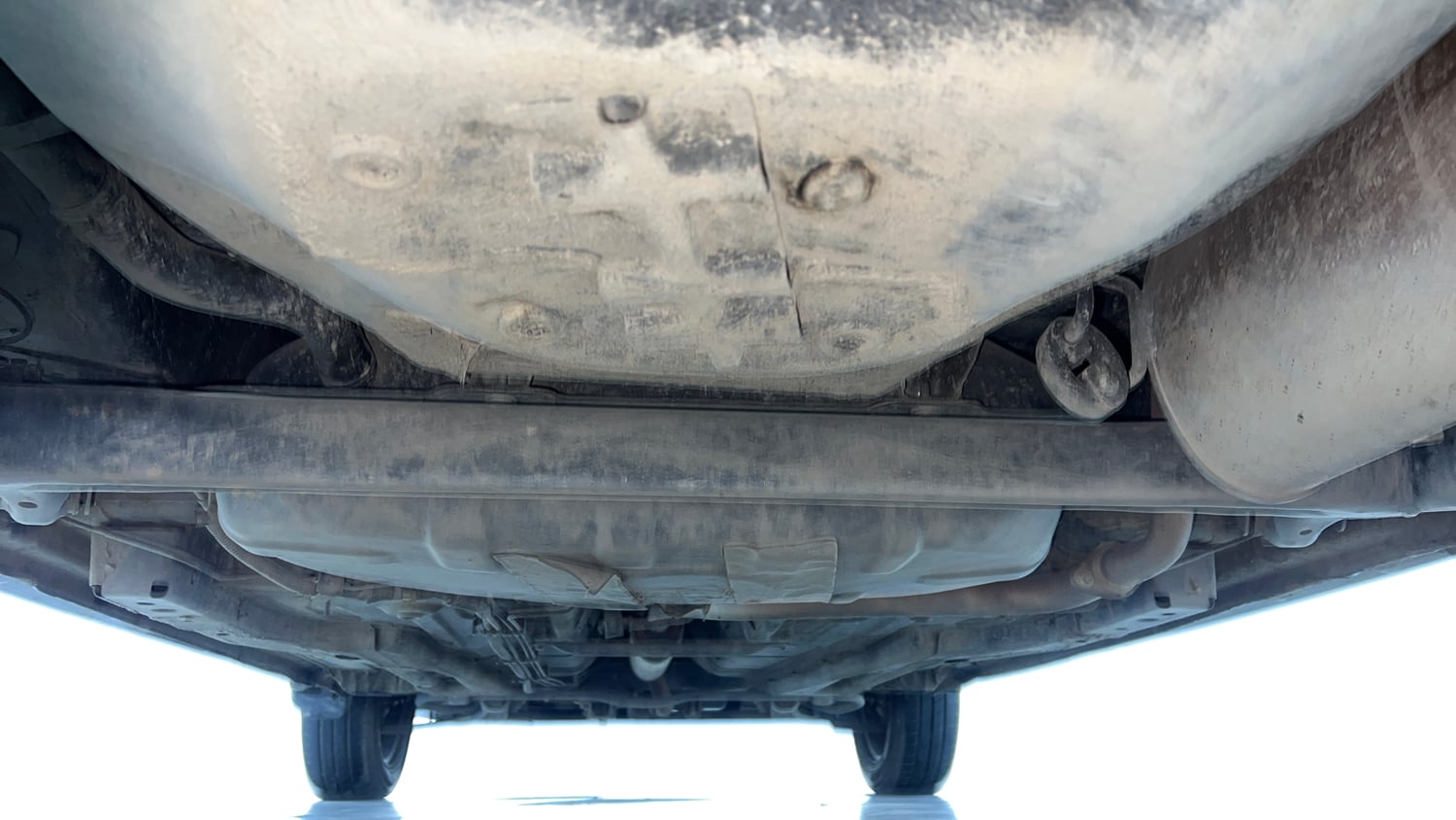 Used 2023 Tata Tiago XTA Petrol Automatic extra REAR UNDERBODY VIEW (TAKEN FROM REAR)