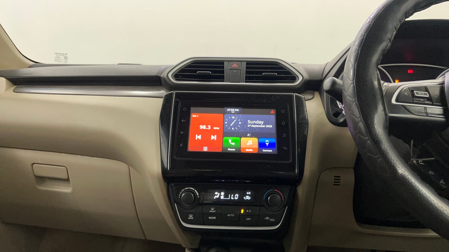 Used 2021 Maruti Suzuki Dzire ZXi AGS Petrol Automatic interior MUSIC SYSTEM & AC CONTROL VIEW