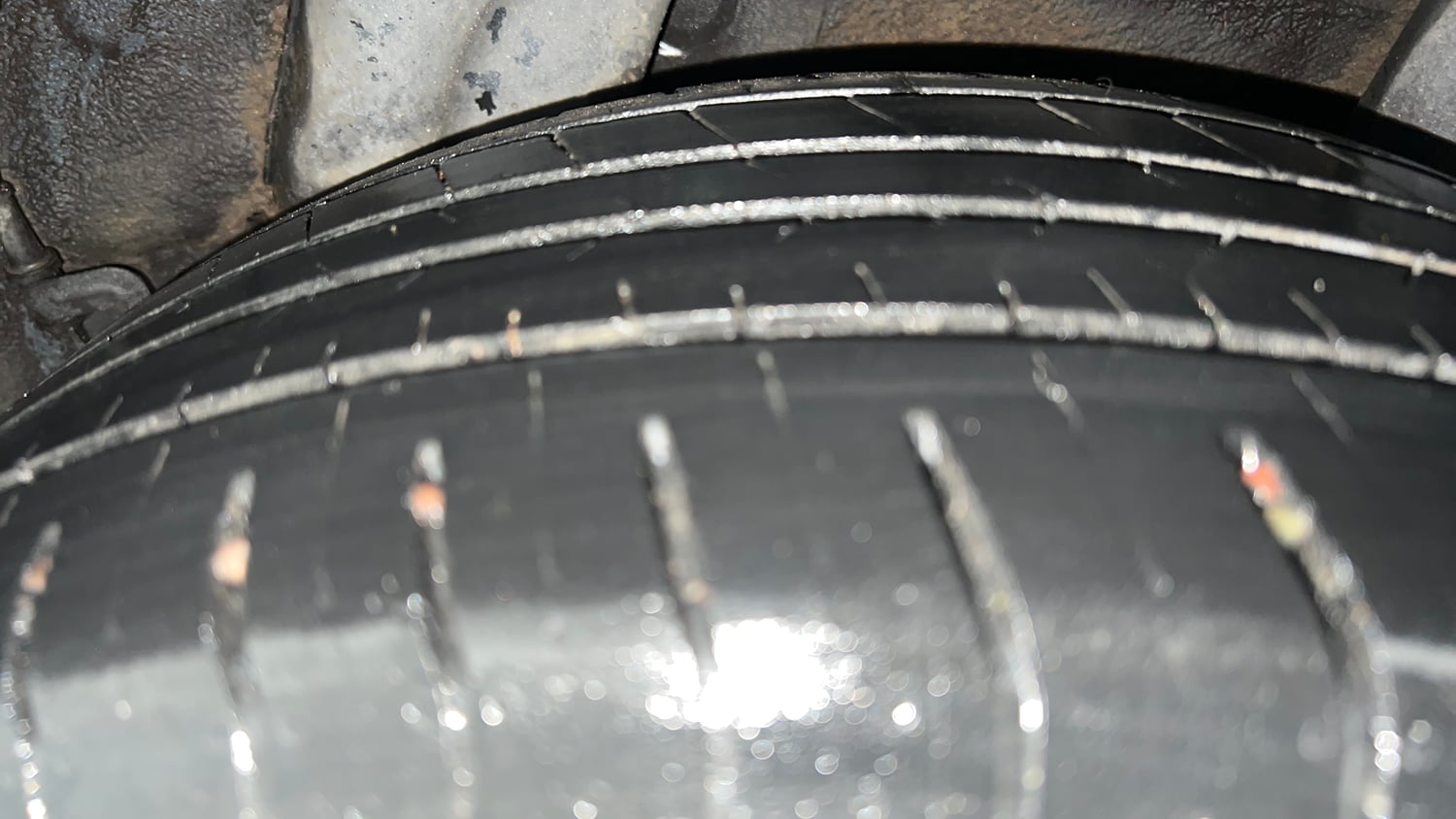 Used 2023 Hyundai Verna SX (O) 1.5 Petrol IVT Petrol Automatic tyres LEFT REAR TYRE TREAD VIEW