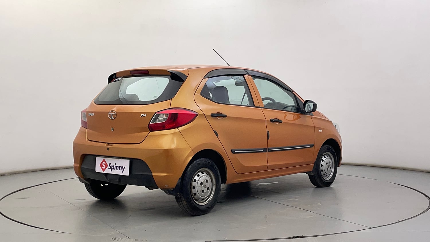Used 2017 Tata Tiago Revotron XM Petrol Manual exterior RIGHT REAR CORNER VIEW