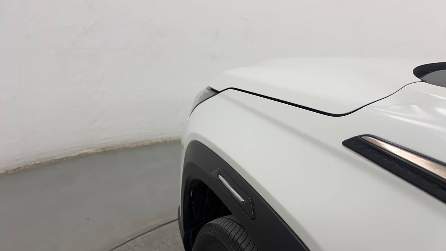 Used 2025 Maruti Suzuki Victoris VXI CNG MT 2W Cng Manual dents MINOR SCRATCH
