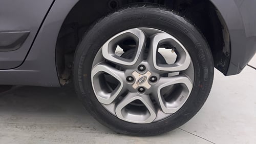 Used 2020 Hyundai Elite i20 Asta 1.2 (O) Petrol Manual tyres LEFT REAR TYRE RIM VIEW