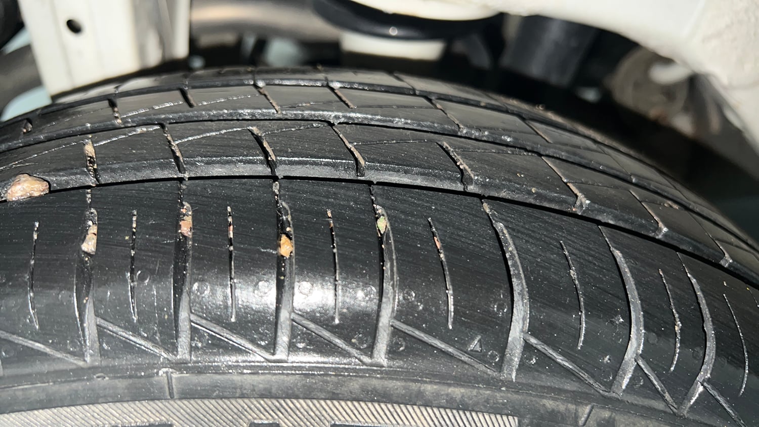 Used 2021 Maruti Suzuki Alto 800 VXi Petrol Manual tyres RIGHT REAR TYRE TREAD VIEW