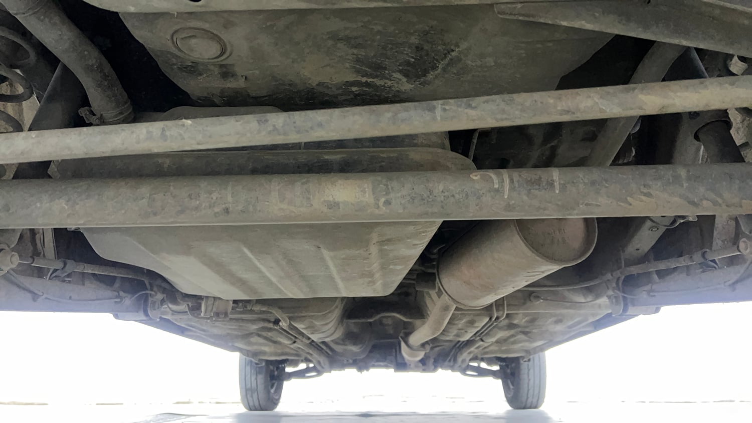 Used 2022 Maruti Suzuki Alto 800 LXi (O) Petrol Manual extra REAR UNDERBODY VIEW (TAKEN FROM REAR)