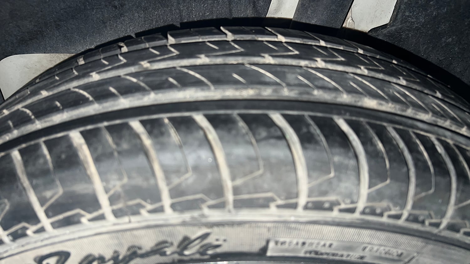 Used 2023 Maruti Suzuki Swift LXi Petrol Manual tyres LEFT REAR TYRE TREAD VIEW