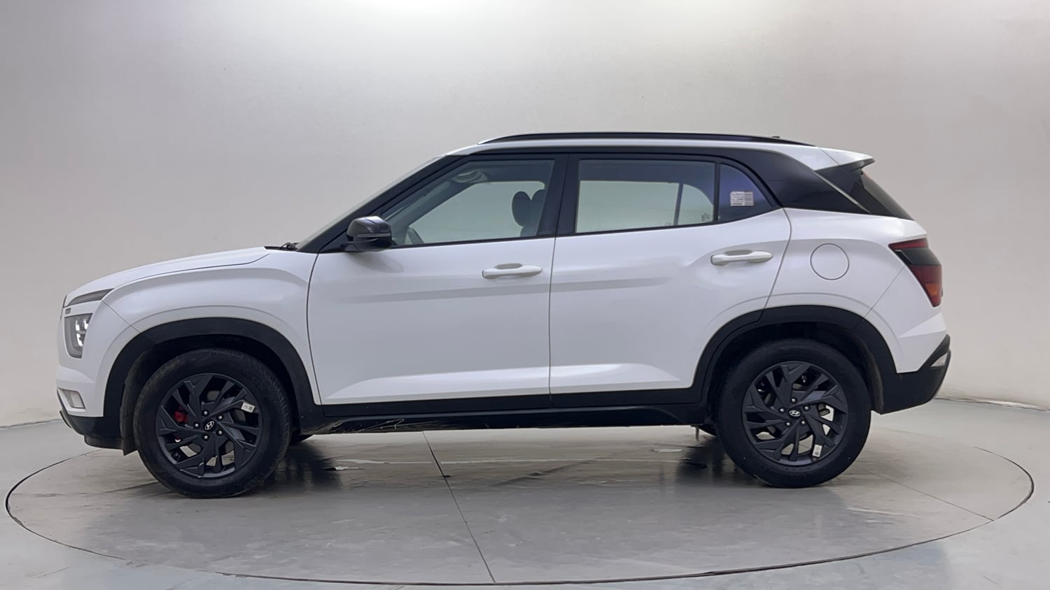 Used 2022 Hyundai Creta SX (O) 1.5 Petrol IVT Knight Petrol Automatic exterior LEFT SIDE VIEW