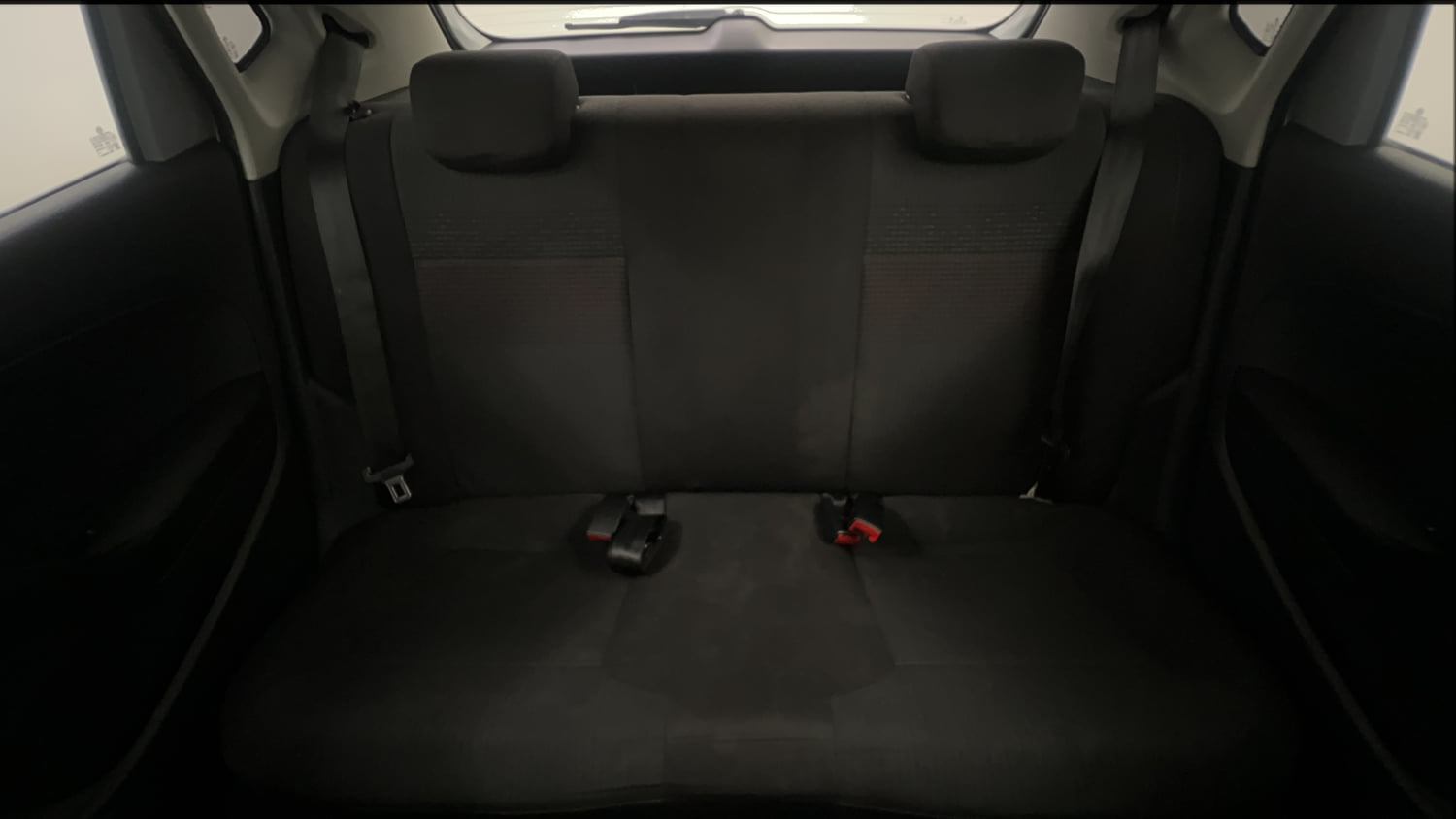 Used 2019 Volkswagen Polo Highline Plus 1.0 (P) 16 Alloy Petrol Manual interior REAR SEAT CONDITION VIEW