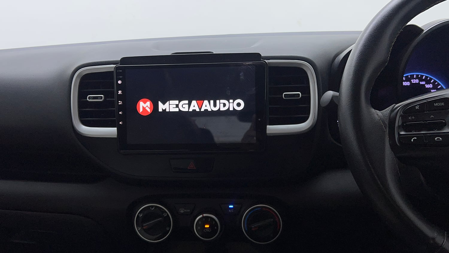 Used 2022 Hyundai Venue S 1.2 Petrol Petrol Manual interior MUSIC SYSTEM & AC CONTROL VIEW