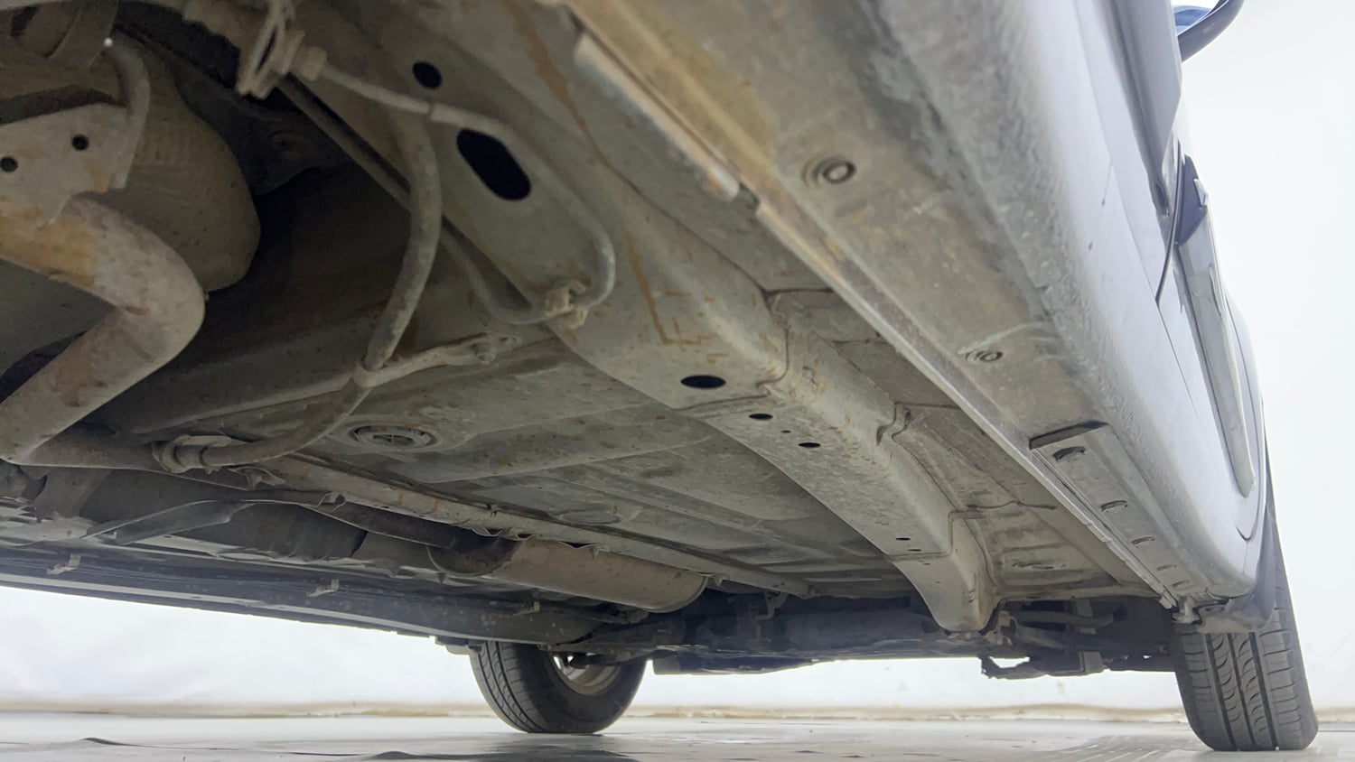 Used 2021 Maruti Suzuki Swift ZXi Plus Petrol Manual extra REAR RIGHT UNDERBODY VIEW