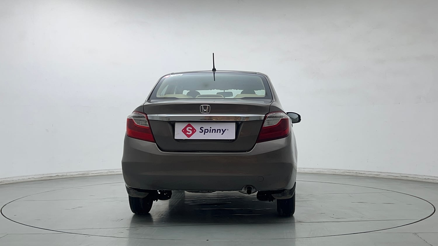 Used 2017 Honda Amaze 1.2 S i-VTEC Petrol Manual exterior BACK VIEW