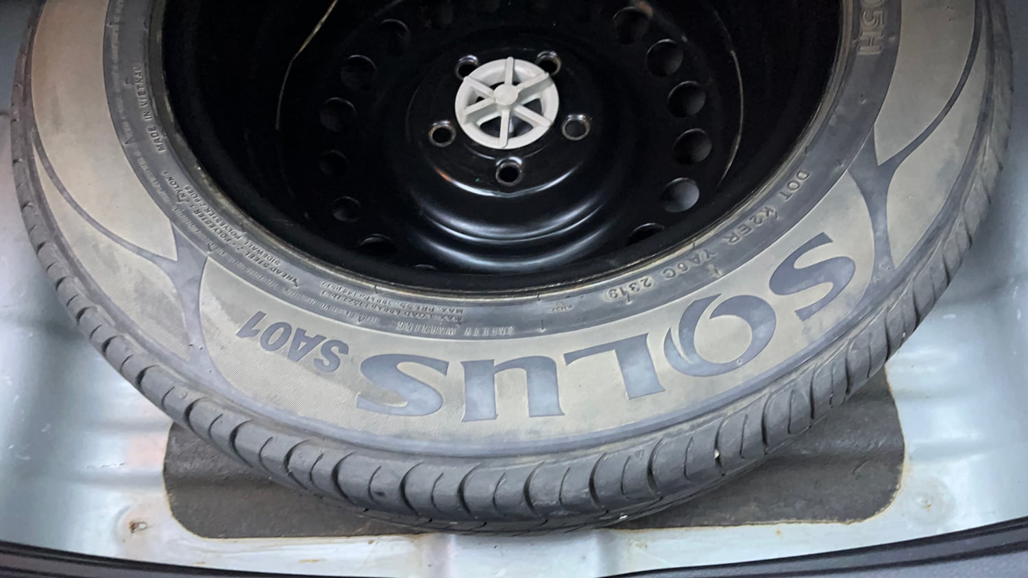 Used 2019 Kia Seltos HTK Plus 1.5 Diesel Diesel Manual tyres SPARE TYRE VIEW